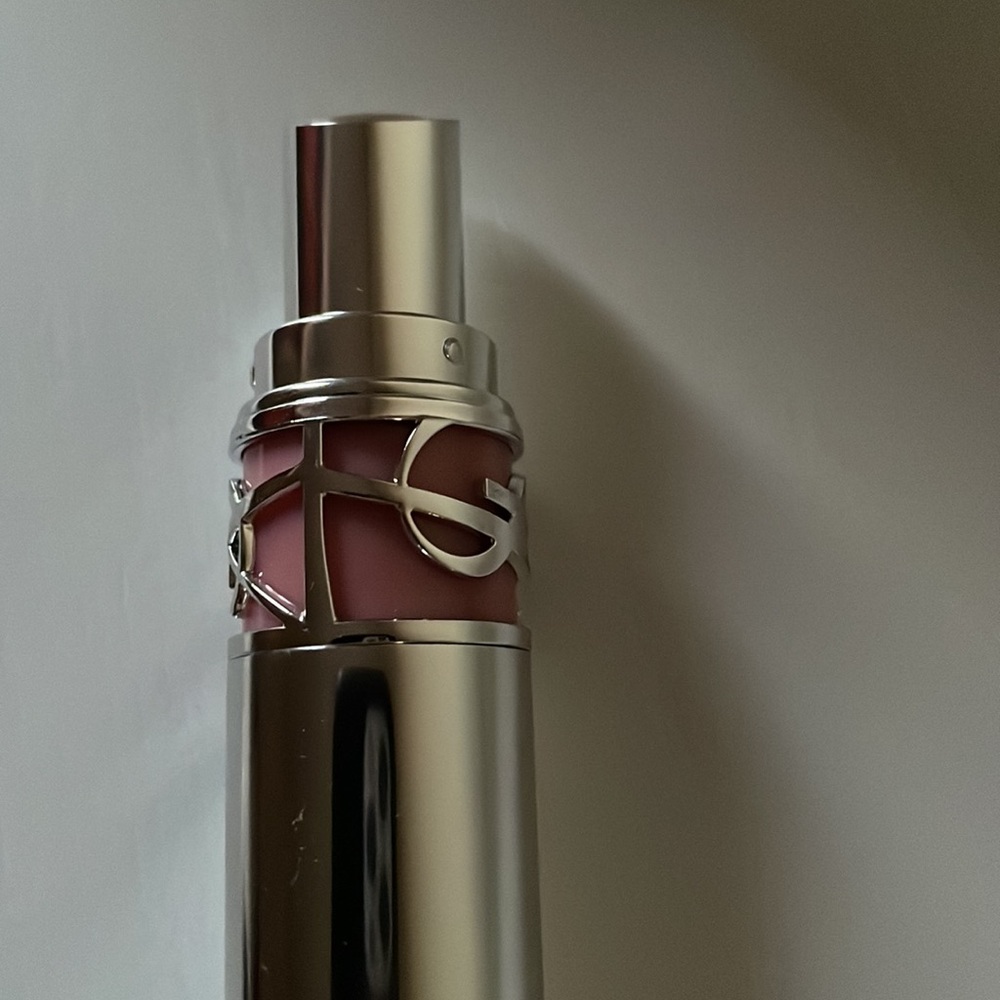 YSL Beauty Loveshine Lip Stick 204 Melted Honey - Picture 5 of 7